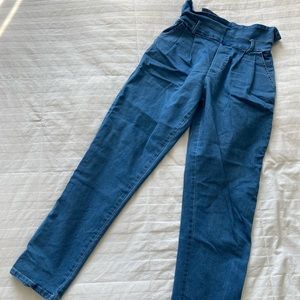 Ruffle High waisted jean